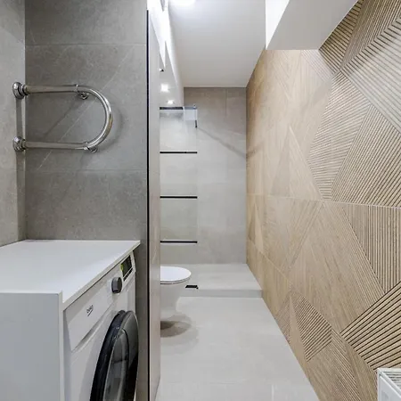 Appartement New Spacious Design 7 Min Walk To Old Town
