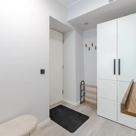 New Spacious Design 7 Min Walk To Old Town Appartement *